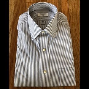 Brooks 346 / Brooks Brothers - Mens Dress Shirt. Size 15, 32.